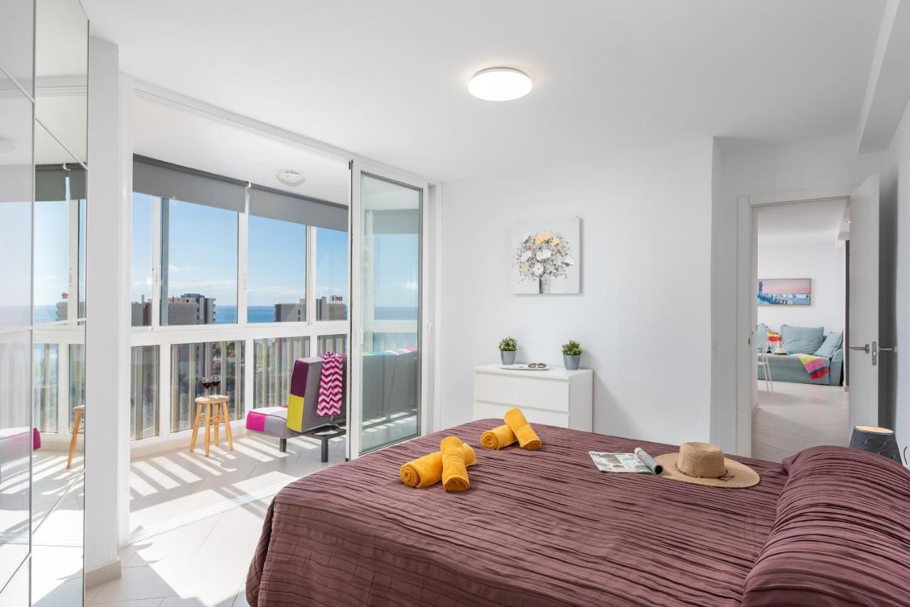 Gorgeous view 2 bedroom apartment Las Americas Arona  Buitenkant foto